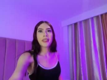 bad_queen22 webcam model stream image