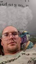 Nowcomeon webcam model stream image