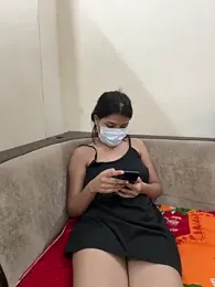 ishanii webcam model stream image