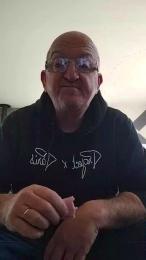 riri76560 webcam model stream image