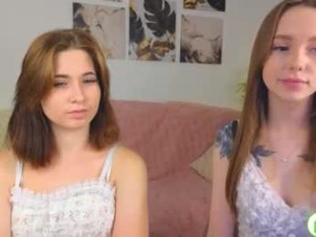 nellie_moans webcam model stream image