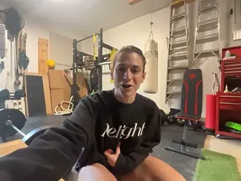 MissSwitch webcam model stream image