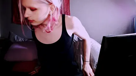 Alien_Bella webcam model stream image