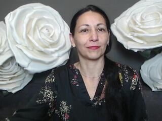 Lilu Bitter webcam model stream image