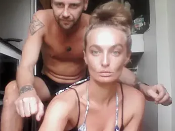 DannyAndKiki webcam model stream image