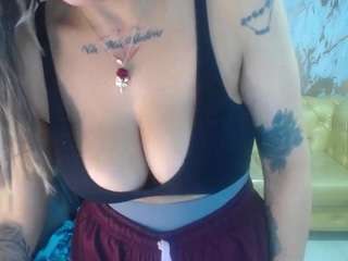 jade-jones-a webcam model stream image
