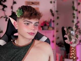 kennyboy-18 webcam model stream image