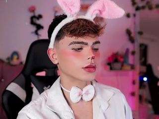 kennyboy-18 webcam model stream image