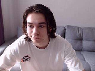 Mick Love webcam model stream image