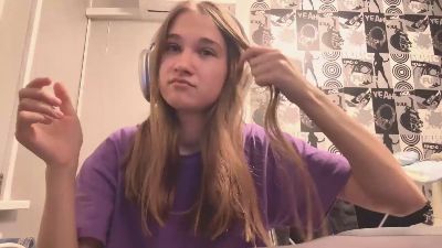 PamCoppess webcam model stream image