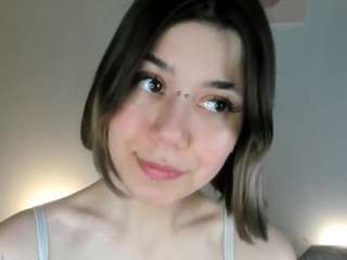 elvinaclagg webcam model stream image