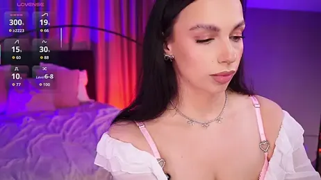 LunaNight webcam model stream image