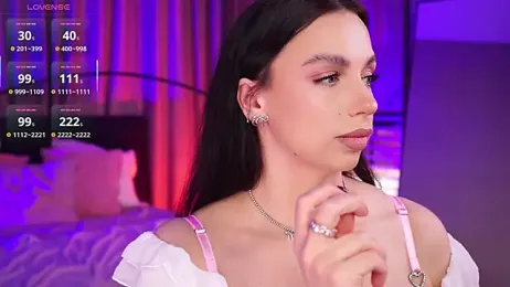 LunaNight webcam model stream image