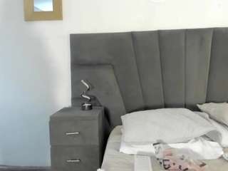 channelwhite webcam model stream image