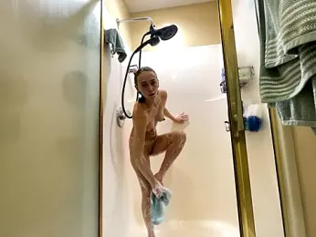 Maxinebabyyy webcam model stream image