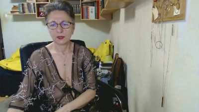 ChaudeRoxane webcam model stream image