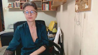 ChaudeRoxane webcam model stream image