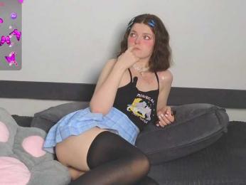 Annpopsy webcam bongacams model stream image