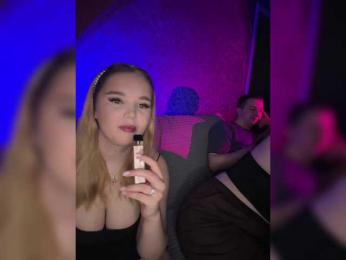 Sweet-pies webcam model stream image