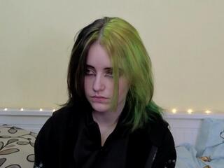 Quenna Fort webcam model stream image