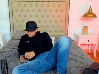 Max Coddy webcam flirt4free model stream image