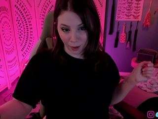 lila-ellis webcam model stream image
