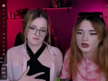 liana_kisses webcam model stream image