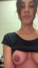 Natiiii webcam model stream image