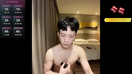 CouplingCry webcam model stream image