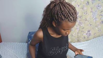 Malia_latifa webcam model stream image