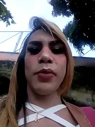 Daliana_Gounbolt webcam model stream image