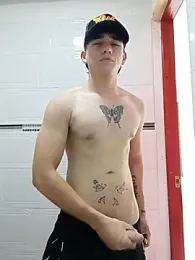Logan_sixxer webcam model stream image