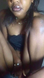 Vannyah2 webcam cam4 model stream image