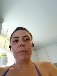 Ellie-L-Elizabeth webcam stripchat model stream image