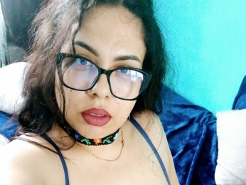 AliceBruno webcam model stream image