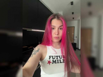 arielwavee1 webcam model stream image