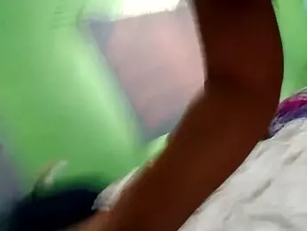 AliceRuivinha2 webcam model stream image