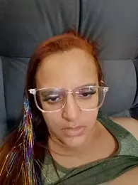 AliceRuivinha2 webcam stripchat model stream image