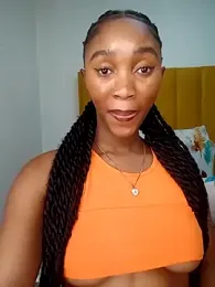 Hannah_107 webcam model stream image