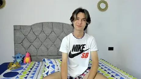 DylanEnzon webcam model stream image