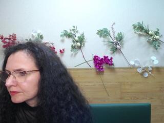 Miroslava Happi webcam model stream image