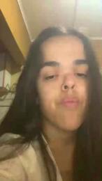 Littleegirl69 webcam model stream image