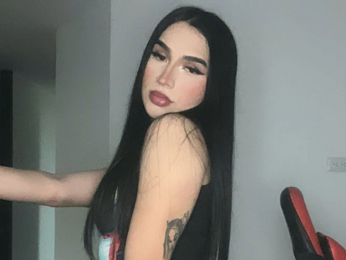 LorenaHernandez webcam model stream image