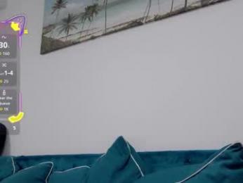 crystalmoon___ webcam model stream image