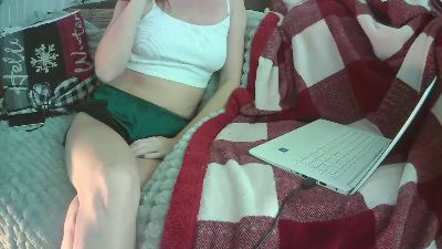 Honeybee__x webcam model stream image