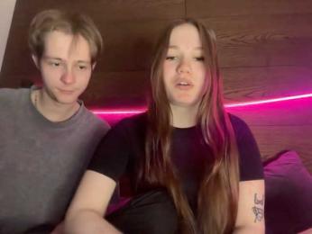 titsDestroy2007 webcam model stream image