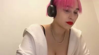 AlesiaZoltek webcam model stream image