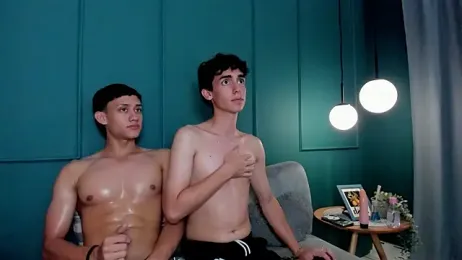 Alejo_and_Patrick webcam model stream image