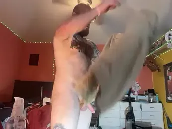 BearChubby300 webcam model stream image