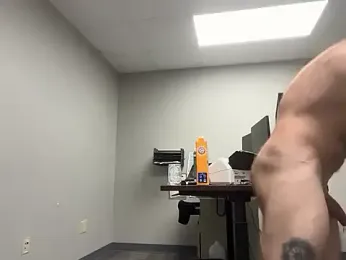 BearChubby300 webcam model stream image